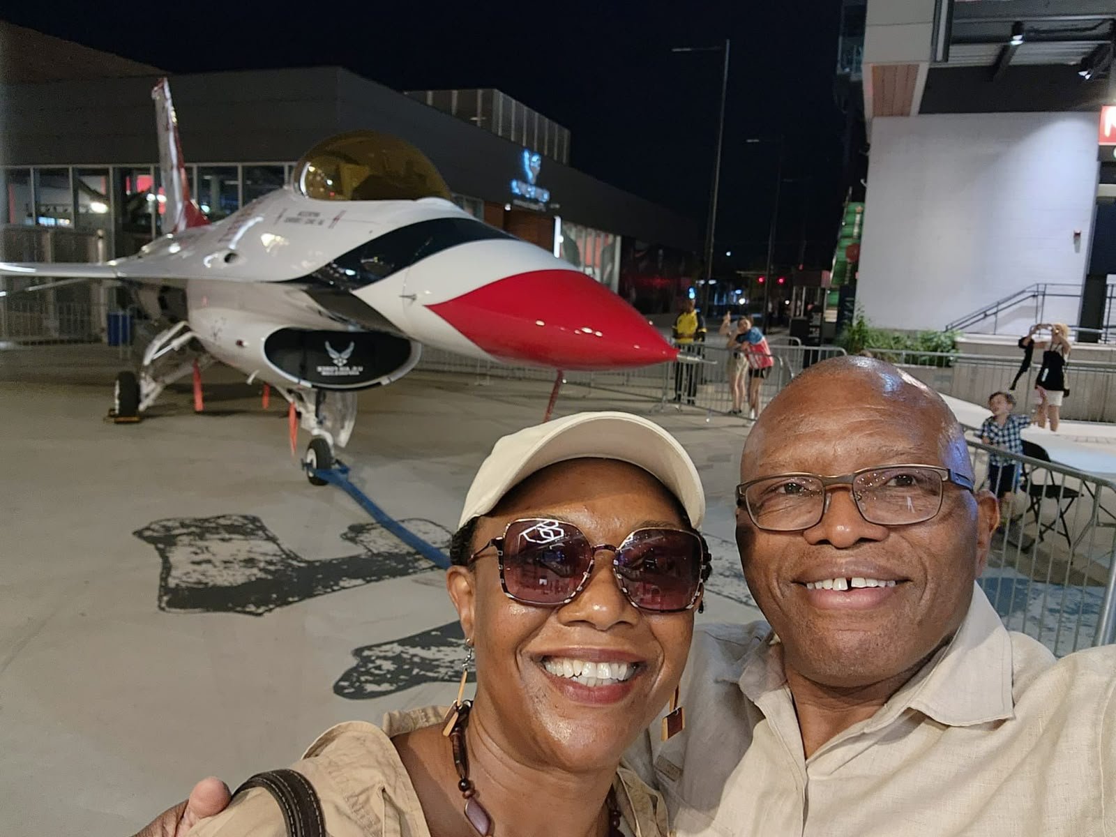 Portrait near an aircraft